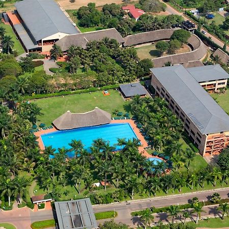 Speke Resort And Conference Center Kampala Extérieur photo