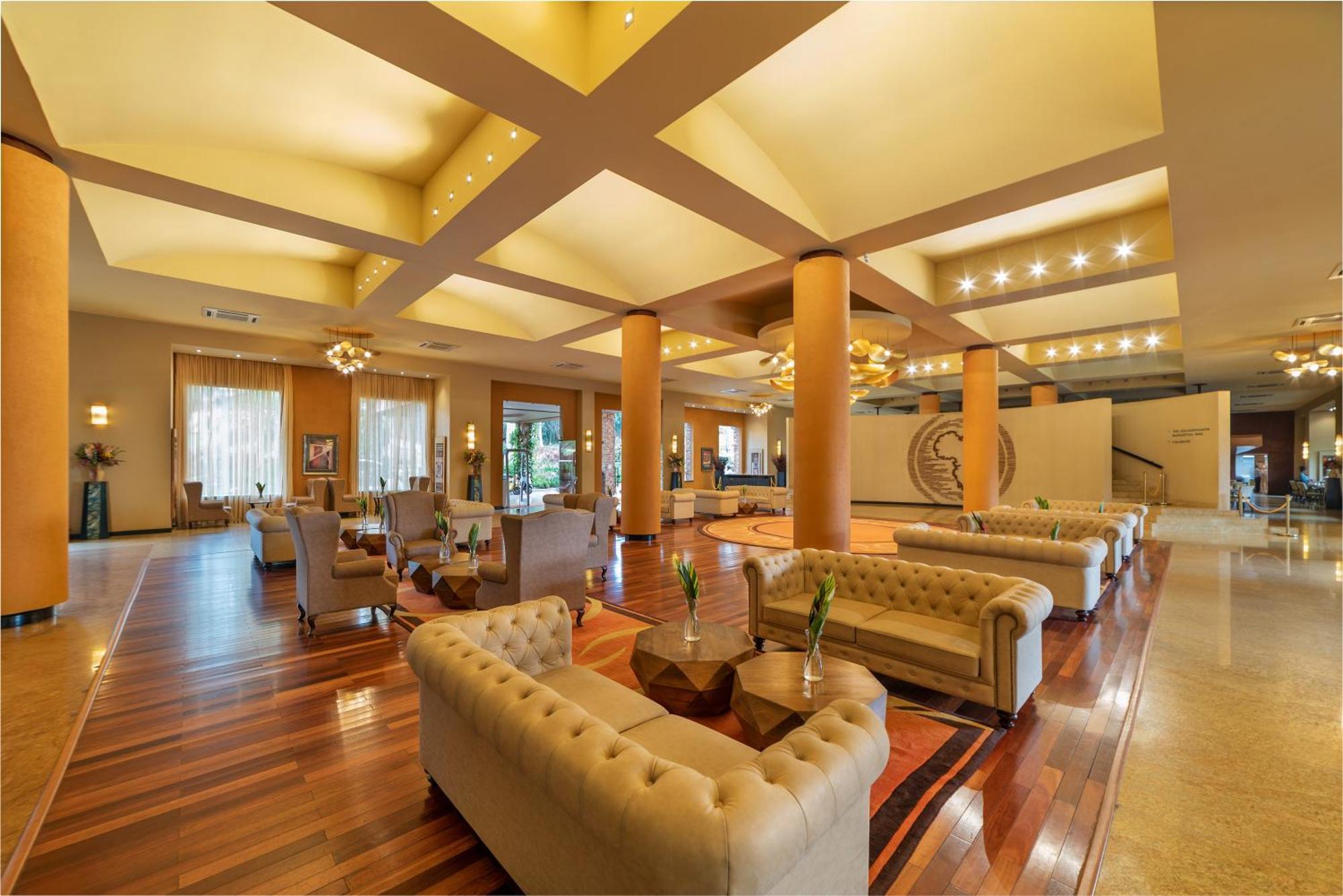 Speke Resort And Conference Center Kampala Extérieur photo