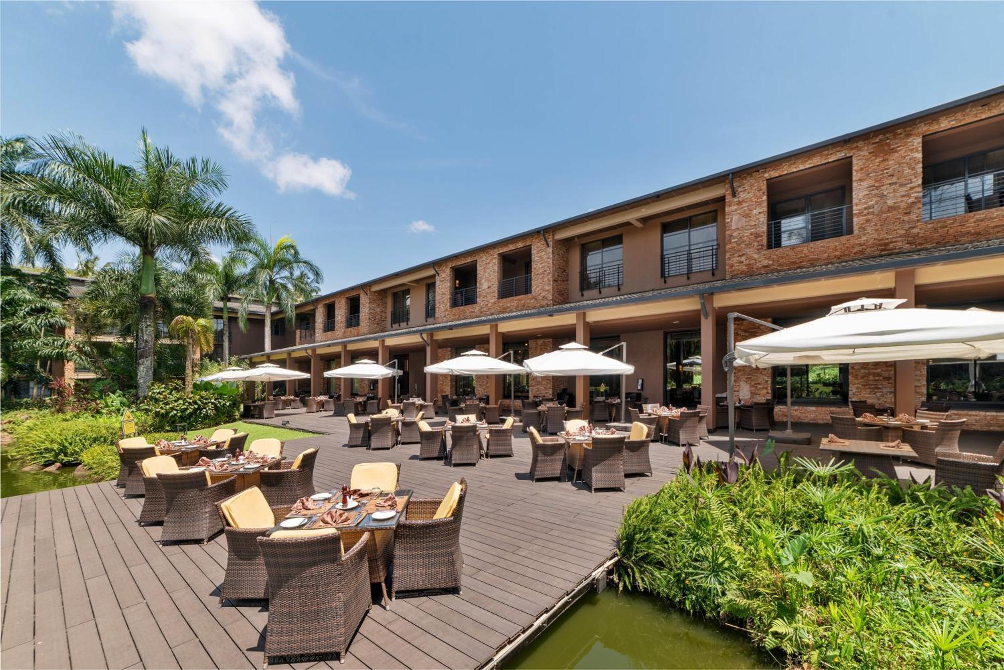 Speke Resort And Conference Center Kampala Extérieur photo